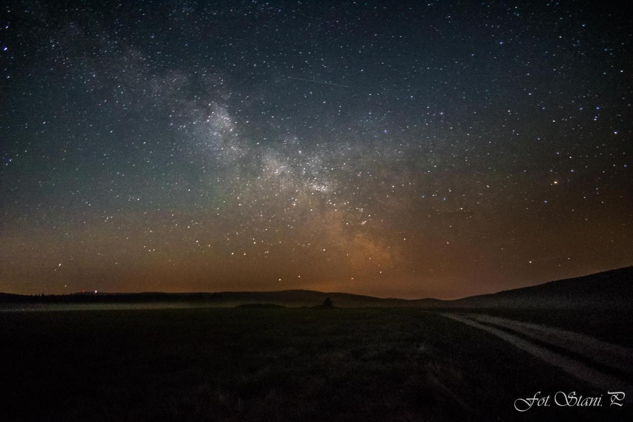 Szewska Pasja Agroturystyka Wiejska Лесьна Экстерьер фото
